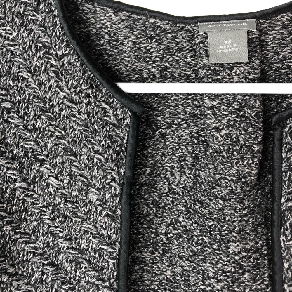 Ann Taylor Cropped Sweater with Piping - Picture 2 of 6